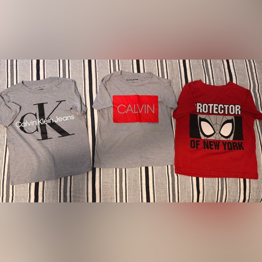 Calvin Klein Gray Short Sleeve Tee with Red Logo Block